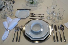 Serviços De Restaurante/Bar-Mise-En-Place