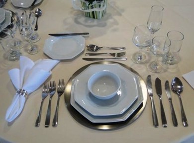 Serviços De Restaurante/Bar-Mise-En-Place